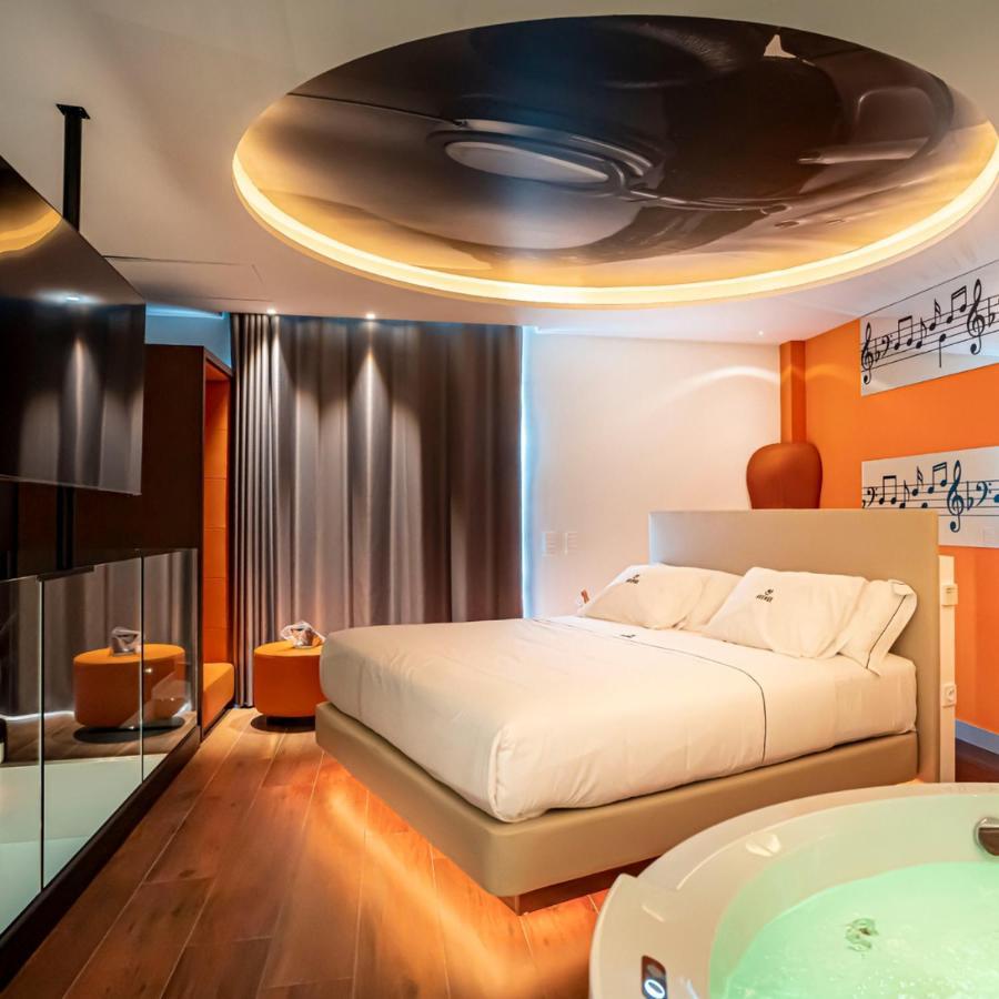 Hotel Avenue - Lovely Hotel Мадрид Экстерьер фото
